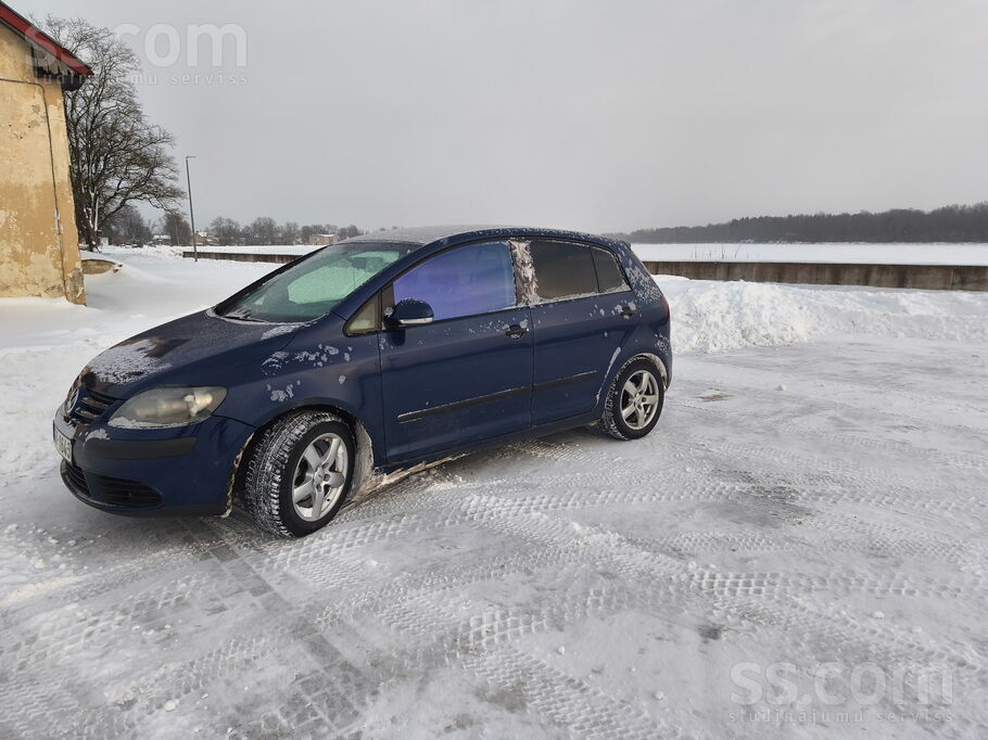 Volkswagen Продаю volkswagen Golf 5. 1.9 tdi новый техосмотр 