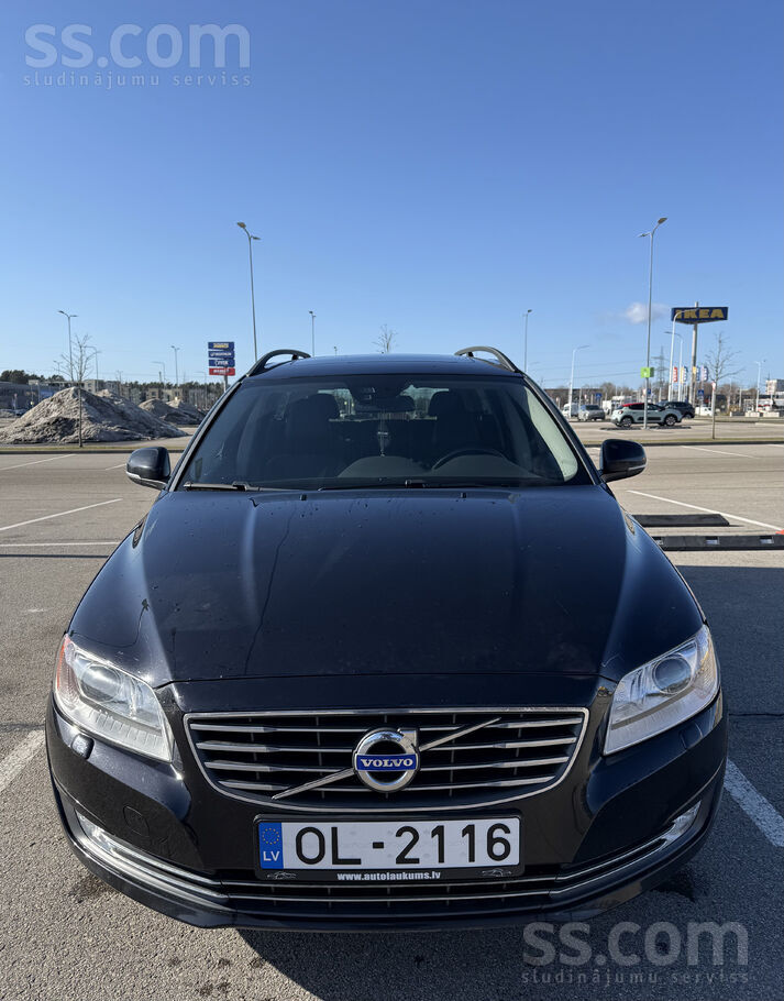 Volvo В отличном состоянии, вместительный и очень комфот