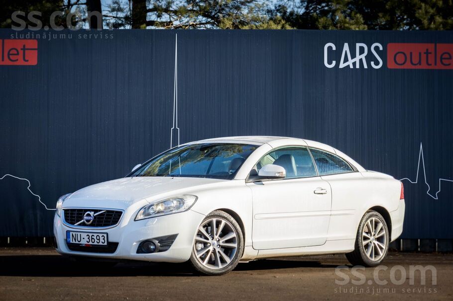 Volvo C70 ar 2.0 litru dīzeļdzinēju un manuālo transmisiju. 110 kW. 

-El.