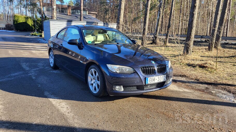 BMW Pārdod BMW E92 kupeju ar oriģinālu un pierādāmu no