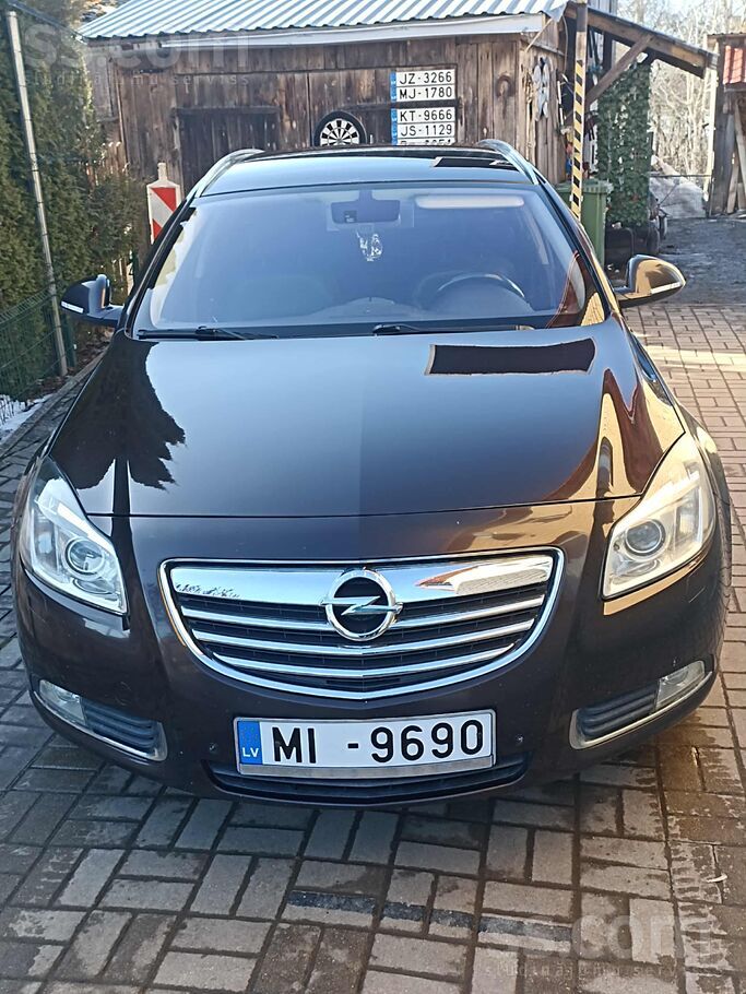 Opel Pārdodu Opel Insignia Sports Tourer Sw, 143kw, man