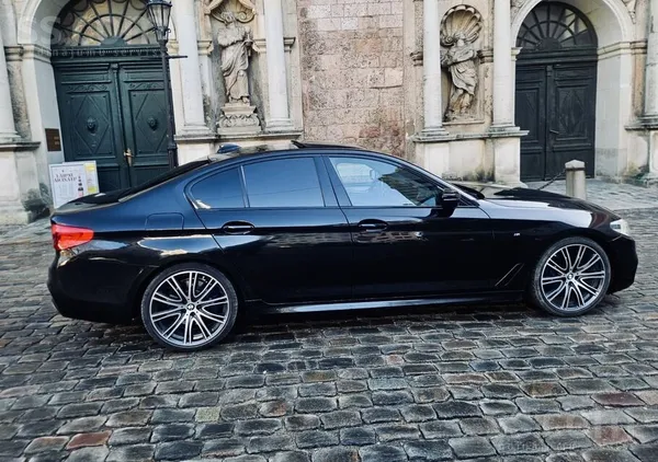 BMW Īpašniece pārdod 530 Xdrive, ar oriģinālu nobrauku