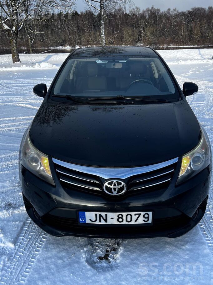 Toyota Pārdošanā Toyota Avensis 2, 0 dīzelis. Mašīna liet