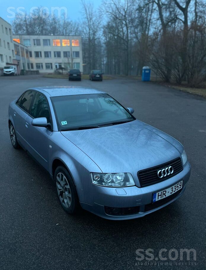 Audi Pārdodu audi a4 2004 gads, benzīns, gāze. Auto ir 