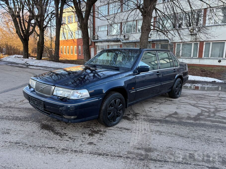 Tikko ievests no Vācijas Volvo 960 3.0 (150kw/204zs) automātiskā kārba. Volv