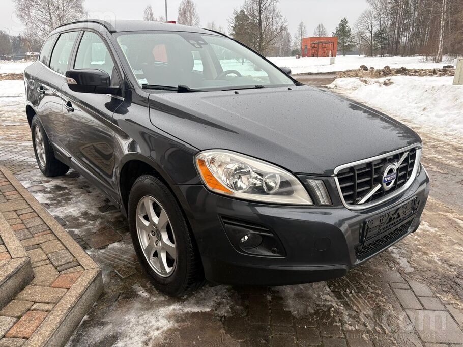 Volvo Labs un drošs Volvo Xc60 2.4 d5 - pats labākais dz