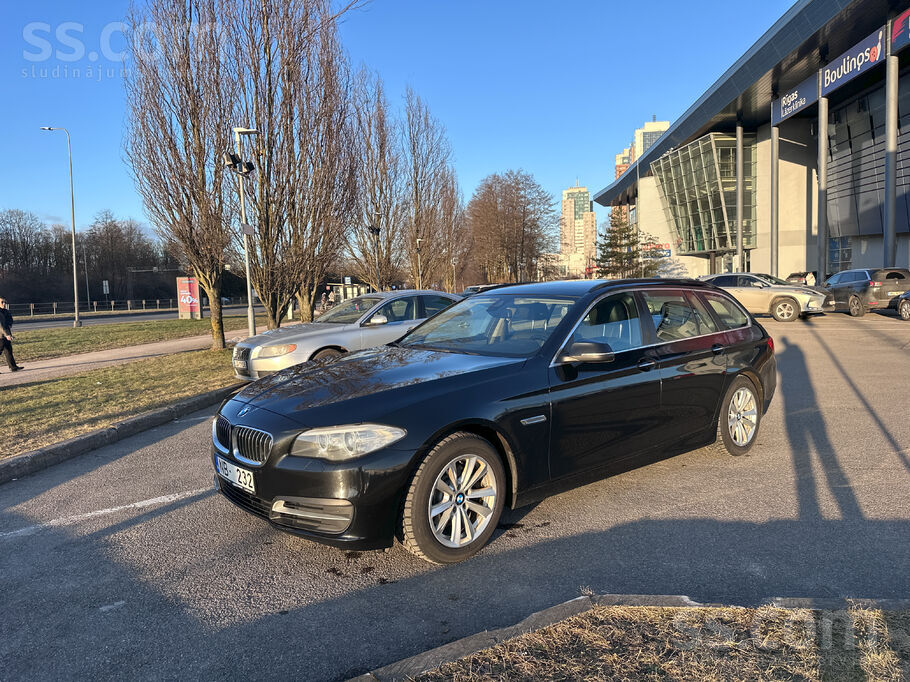 BMW BMW 520d Touring (F11) – Komforts, ekonomija. 