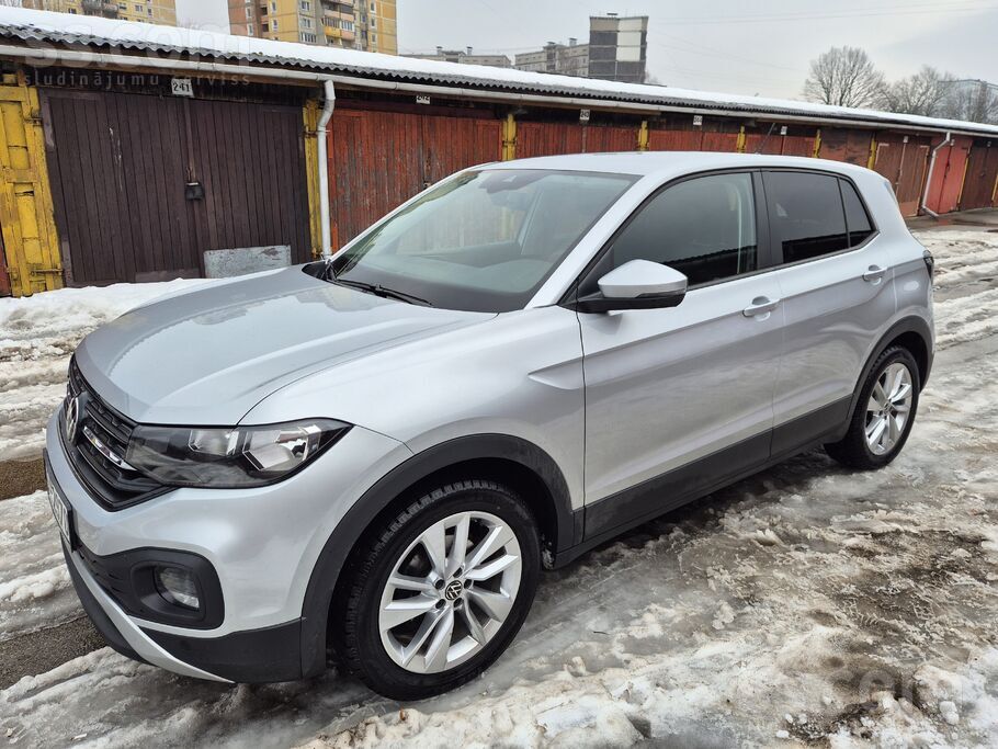 Pārdod Volkswagen T-Cross 1.0 Tsi (70 kW), manuāla ātrumkārba 2021. gada aug