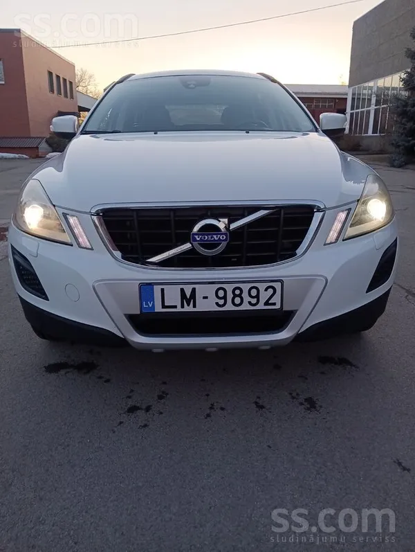 Volvo Pārdodu labu Volvo xc60 2.4d 2012.gada. Veikta pil