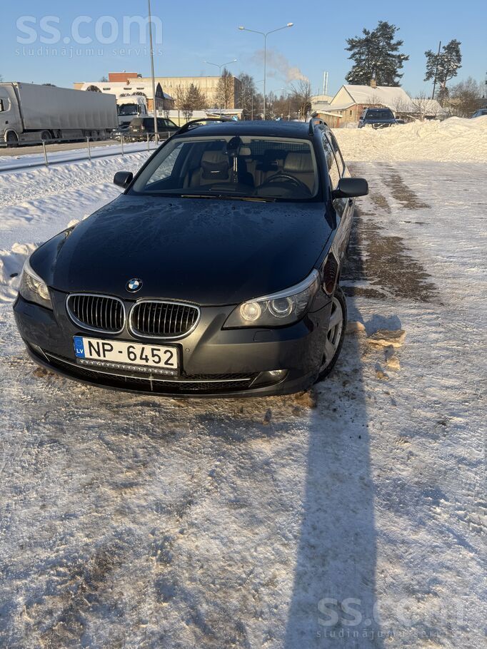 BMW Tiek tirgots BMW xdrive. Viss tika taisīts laikā. 