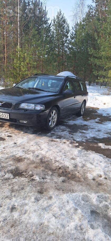 Volvo Pardot volvo ejosa kartiba. Vizuali sur tur rusa.