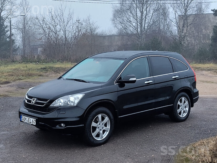 Tikko no Vācijas Cr-V, 
2.2 turbodīzelis, jauda 150 zs. 
4wd pilnpiedziņa.