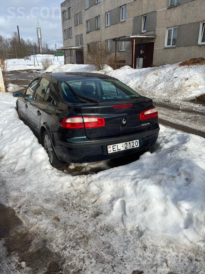 Pārdodu Renault laguna 2002.g. benzīns. Visu kopumā vai uz rezerves daļām. A