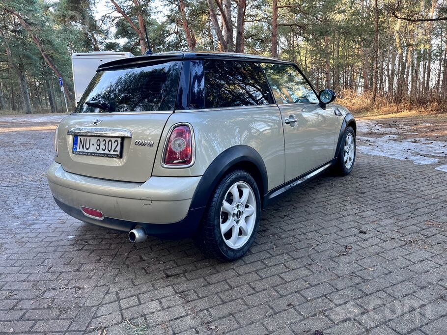 MINI Cooper