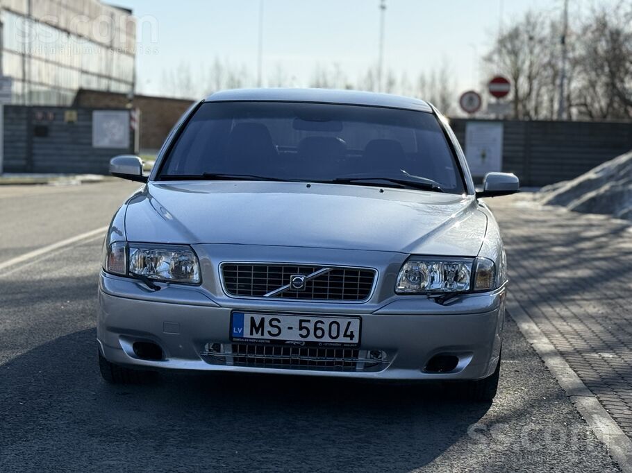 Pārdodu Volvo S80 2.4d 120kw Automāts .
Vizuāli ļoti laba stāvokli .
Tehni