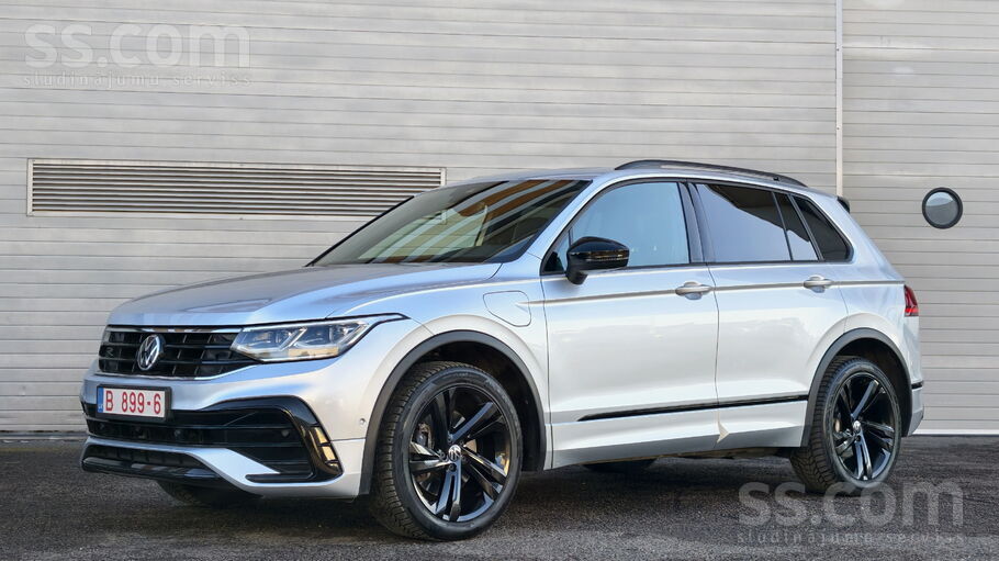 Volkswagen Tiguan R-Line e-Hybrid 180kw/245zs.
Garantija 1 gads vai 10'0
