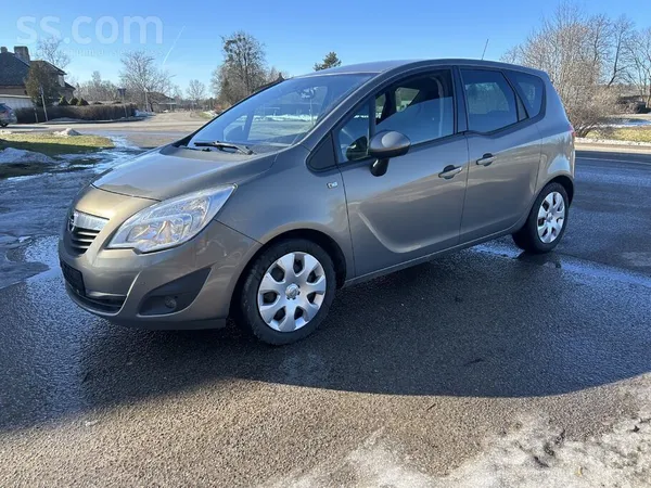 Opel Pārdod Opel Meriva 1.7 Cdti, 2012.g. 