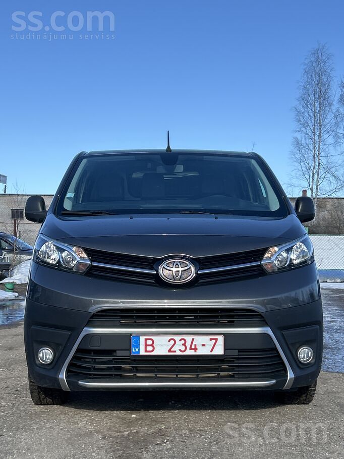 Toyota Proace. Auto tikko no Francijas. Lieliskais stāvoklis. Dīzelis, 2.0 T