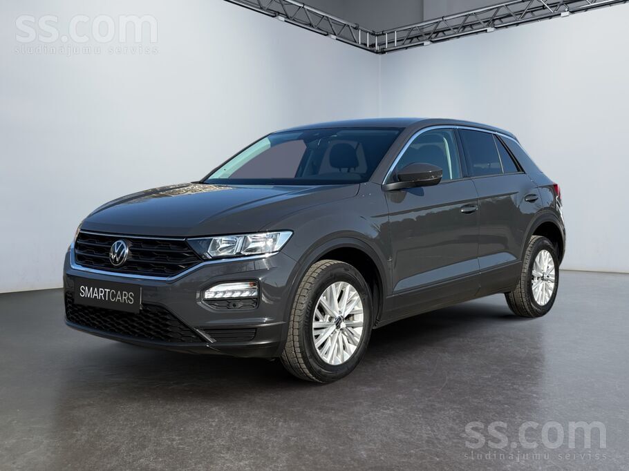 Volkswagen Volkswagen T-Roc benzīns ar 6 pakāpju manuālo pārn
