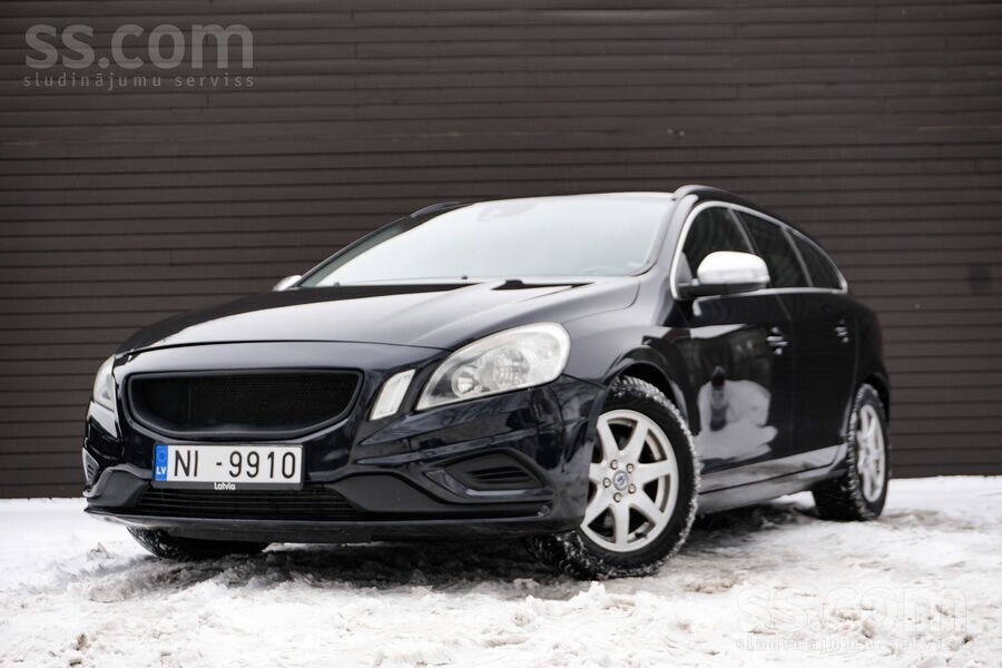 Volvo Volvo V60 2011. gada 1.6 dīzelis ar manuālo transm