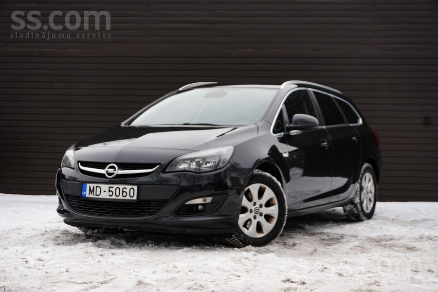 Opel Opel Astra 2014. gada 1.6 dīzelis ar manuālo ātrum