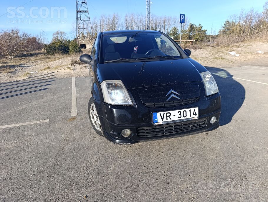 Pārdod C2 ar 1.4 bendzīns/ gāze, ekonomisks mazs auto. Ir pa kādam vizuālam