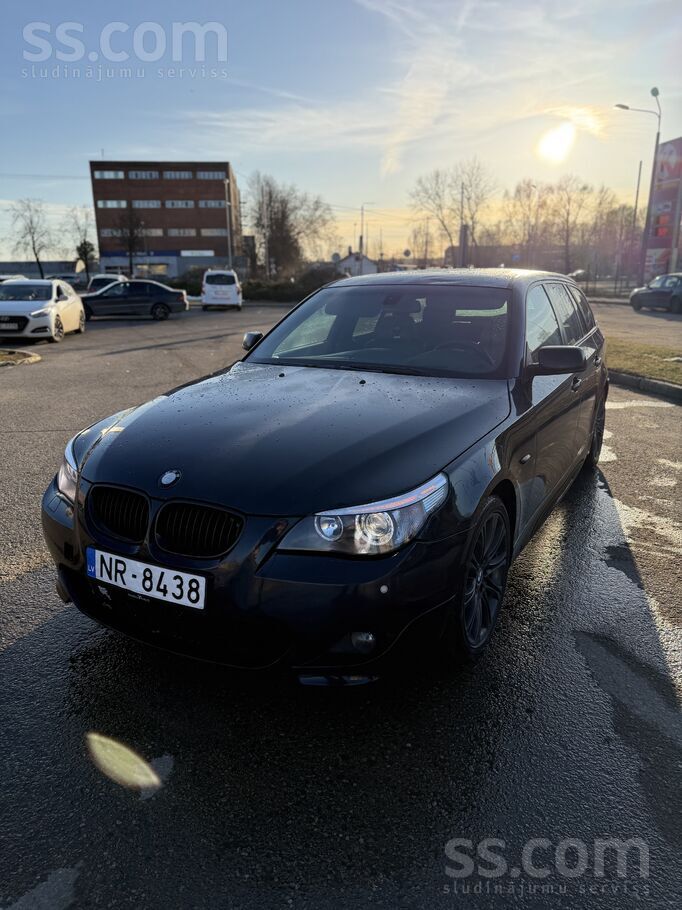 BMW Labdien Pardodu bmw 530 XD 170 kW auto ir vizuāli 