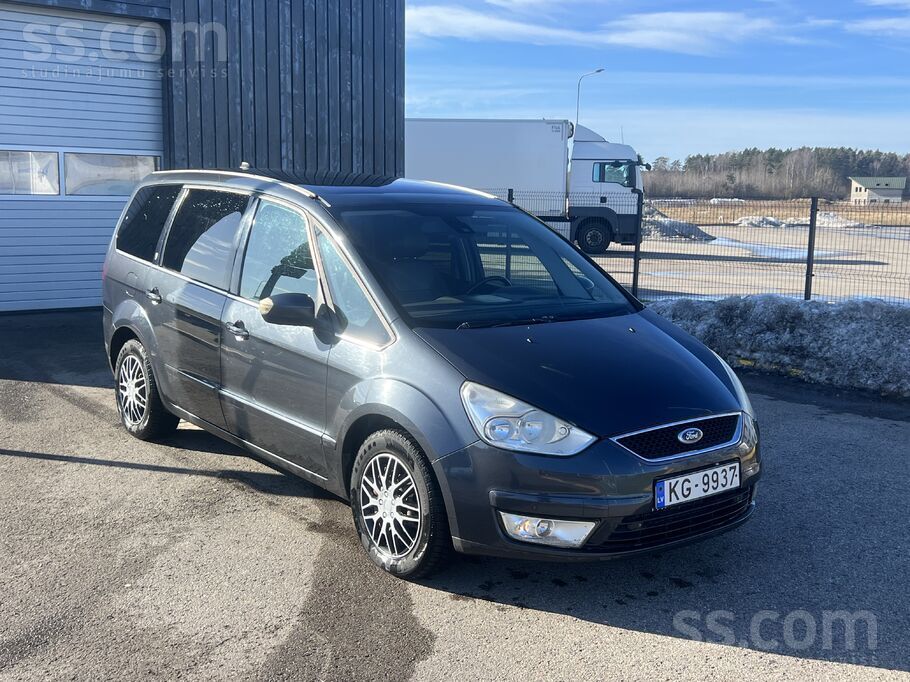 Automats. Vispilnaka Ghia komplektacija. Adas salons. , panaramas lūka. , na