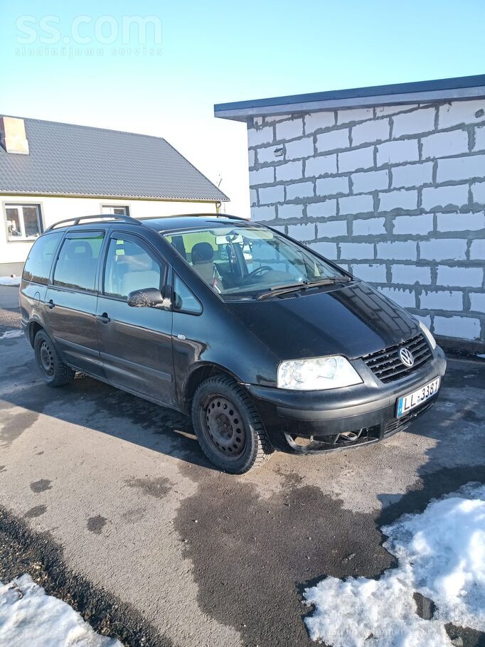 Volkswagen Pārdodu VW Sharan 1.9Tdi. Ļoti ekonomiska un ietil