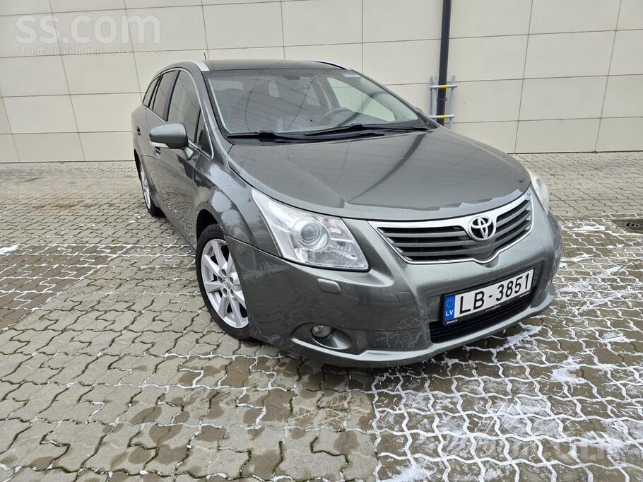 Toyota Pārdodu perfektu Toyota Avensis, benzīns/gāze. Gāz