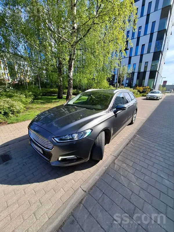 Ford Продается автомобиль в отличном состоянии. Машина 