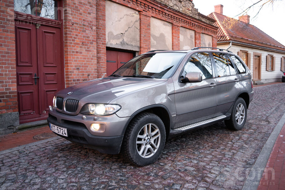 BMW Pārdod BMW X5 (E53) Facelift 3.0D, automāts 155kw.
