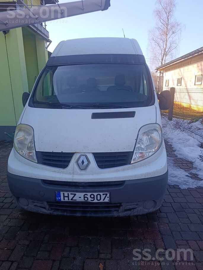 Renault Продаётся рабочая машина. 