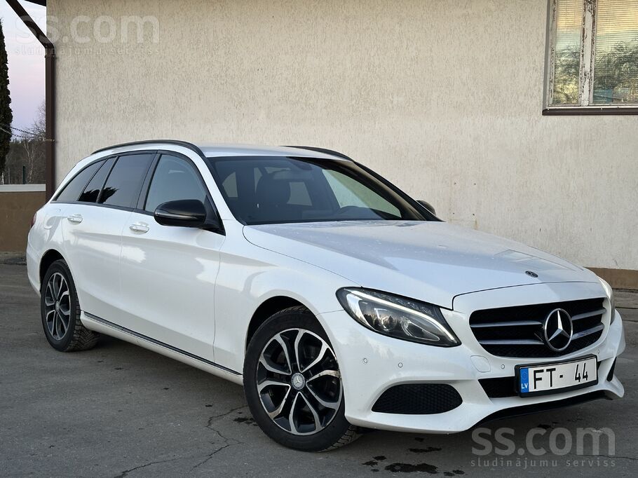Mercedes Pārdodu Mercedes Benz C220 4matic pilnpiedziņa 125