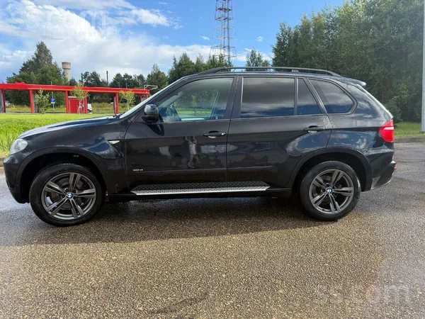 BMW Tiek tirgots BMW X5 F15 40d 230kw Euro6 esmu otrai