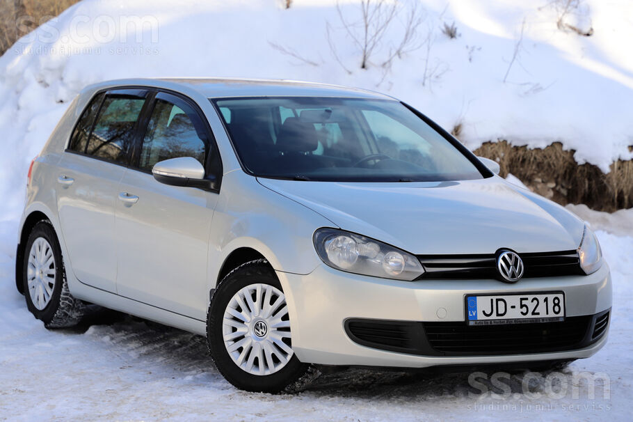 Volkswagen Golf 6 1.6 Dīzelis 77kw / 103zs , mehāniskā pārnesumkārba.
La