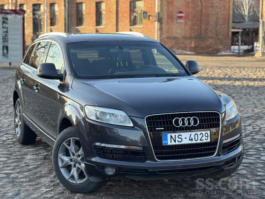 Audi Audi Q7 3.0 Dizelis, divi gadi Latvija , laba stav