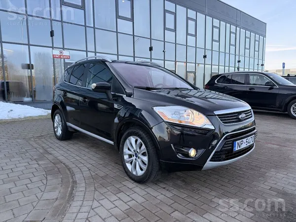Ford Labā stāvoklī, ikdienā maz lietots. Oriģināls nobr