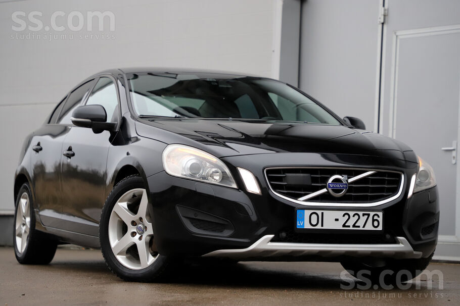 Volvo Volvo S60 2.4D5 Dīzelis 151kw / 202zs , automātisk