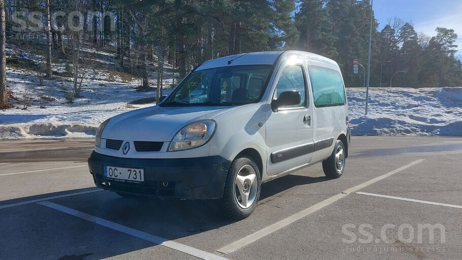 Pardod Renault Kangoo. 2005.gada. 1.2 benzins(55kw). Mehaniska parnesumkarba