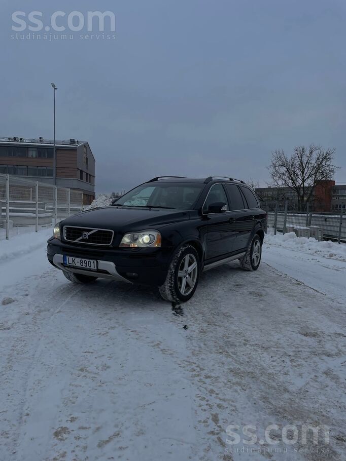 Volvo Pārdodu Volvo xc90 rūpnīcas R-Desiņas Komplektācij