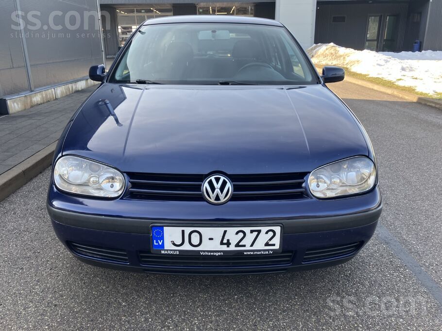 Volkswagen TA uz gadu, tikko izieta ar pirmo. 1.9tdi 85kw 6 a