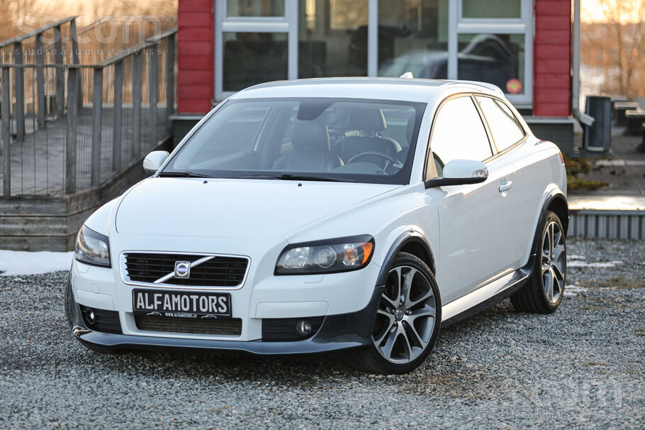Volvo C30 D5 R-Design 180 Ps
