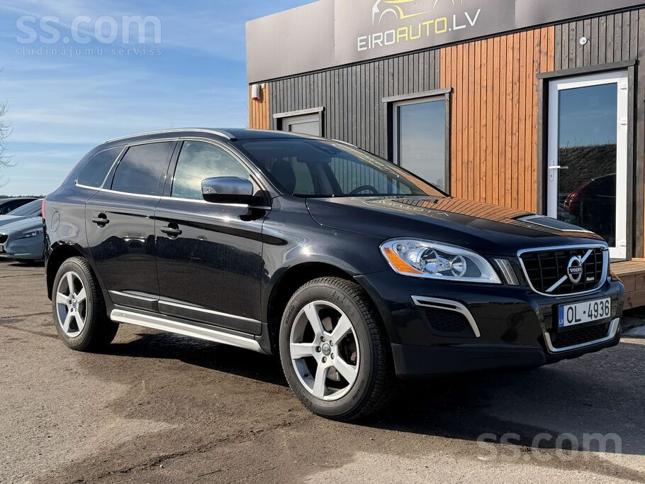Volvo Volvo Xc60 2.4 D5, 158 kw Awd R-Disign. 