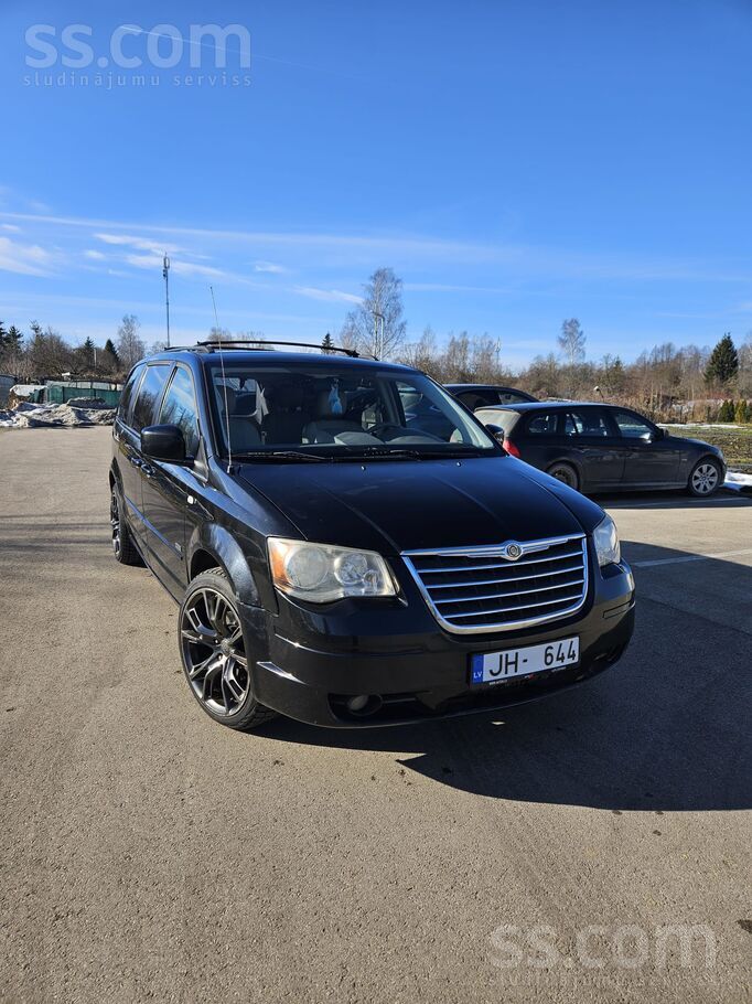 Chrysler 3.8 бензин/газ в хорошем состоянии на нарядных дис
