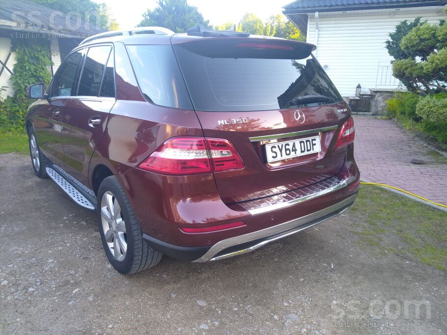 Mercedes Pārdod Mercedes Ml350 bluetec, labā vizuālā un teh