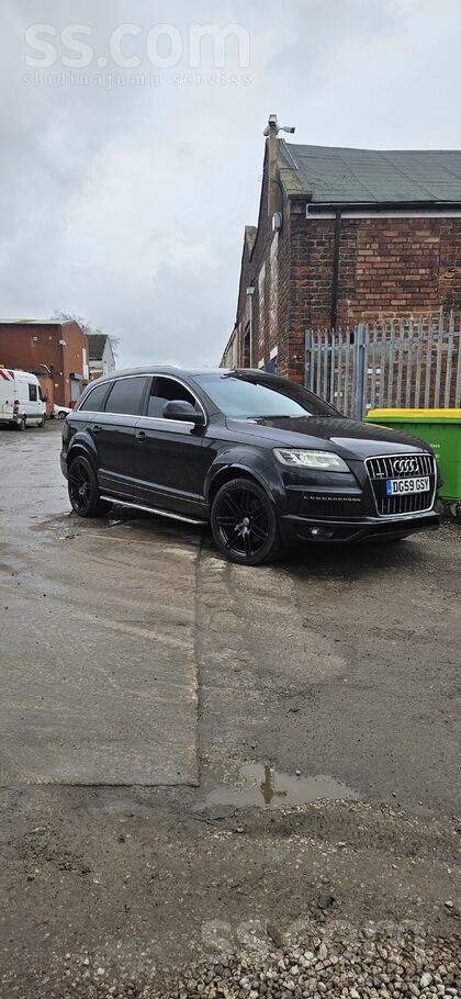 Pàrdošanà Anglis stùre labajā Pusè.
Audi q7 sline 3.0tdi quattro 2009 Face