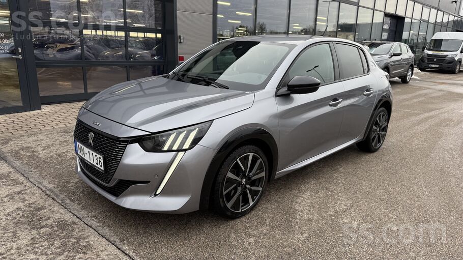 1.2 Benzīns (100zs) Automāts, Gt-Line.
Ražotāja garantija līdz 2027.Gadam.