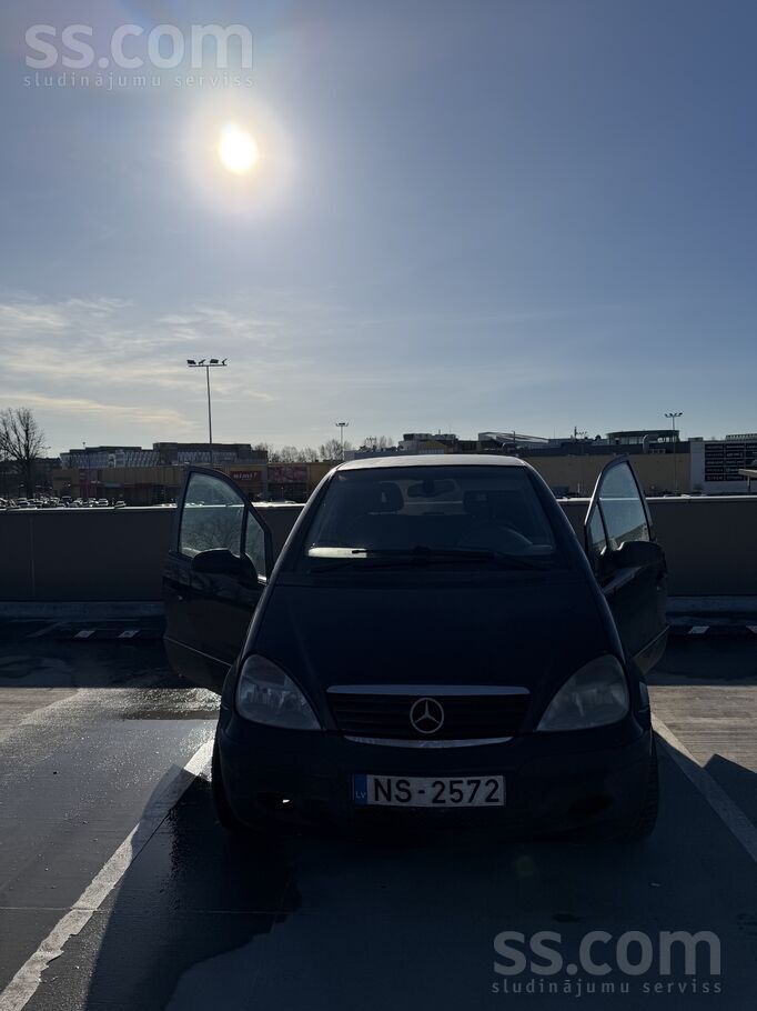 Pārdod Mercedes-Benz A-Class A170
Automašīna vizuāli labā stāvoklī.
Āda