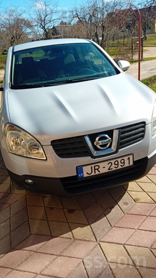 Nissan Pārdodu ar šodien izietu TA apskati, ļoti ekonomis